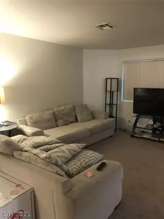 Photo #3: 2353370 Listing 