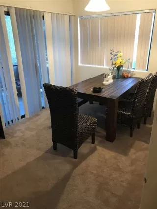 Photo #4: 2353370 Listing 