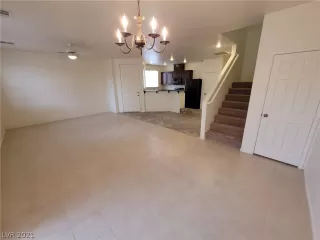 Photo #4: 2353385 Listing 