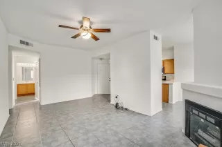 Photo #1: 2353400 Listing 