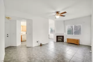 Photo #3: 2353400 Listing 