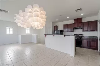 Photo #3: 2353414 Listing 