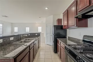 Photo #6: 2353414 Listing 