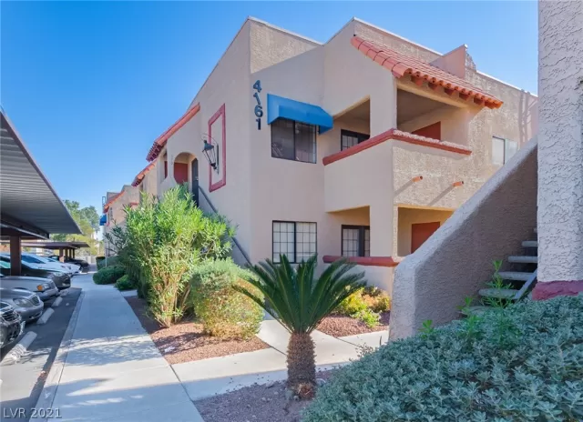 MLS: 2353428 Condo For Sale