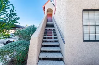 Photo #2: 2353428 Listing