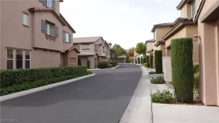 Photo #2: 2353453 Listing 