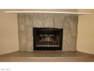 Photo #5: 2353461 Listing 