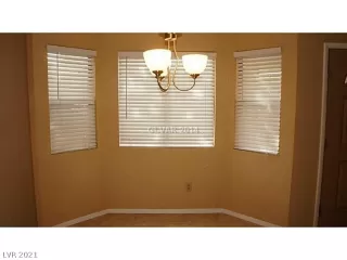 Photo #6: 2353461 Listing 