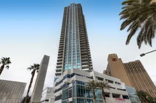 Photo #1: 2353579 Listing