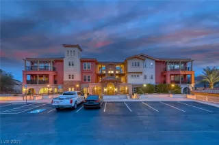 Photo #1: 2353607 Listing 