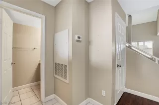 Photo #3: 2353629 Listing 