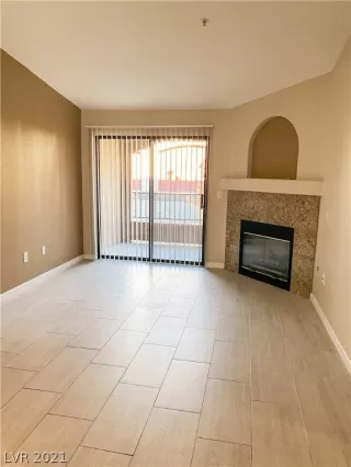 Photo #6: 2353722 Listing 