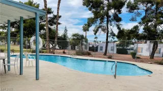 Photo #2: 2353731 Listing