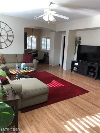 Photo #1: 2353758 Listing