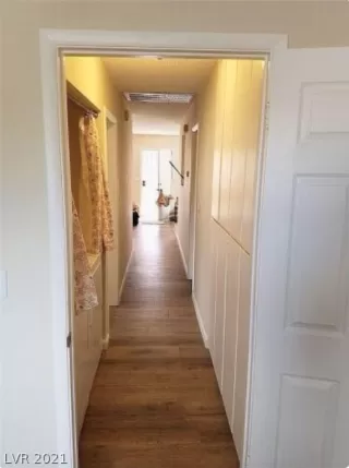 Photo #6: 2353759 Listing