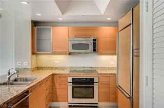 Photo #5: 2353763 Listing 