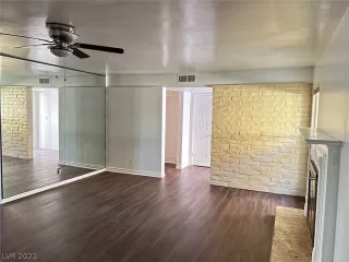 Photo #4: 2353786 Listing 