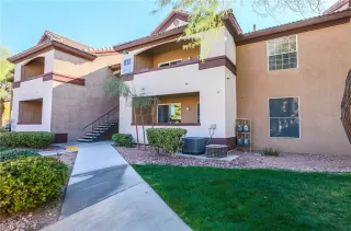 Photo #2: 2353792 Listing