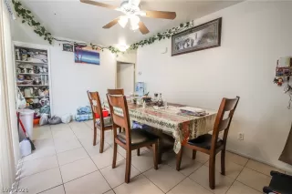 Photo #4: 2353819 Listing 