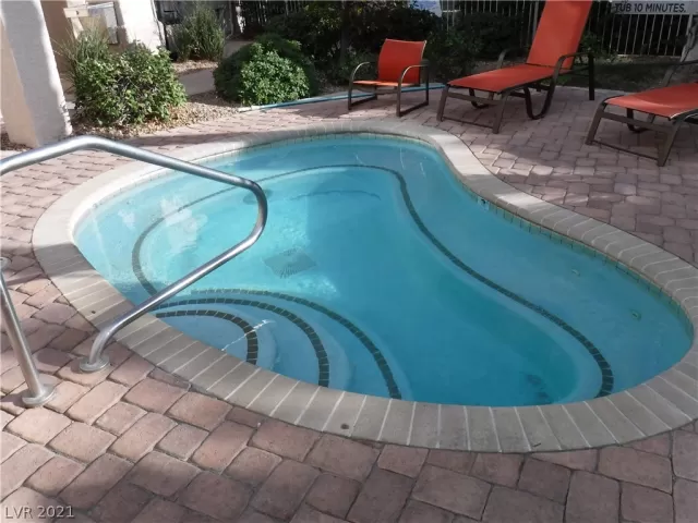 MLS: 2353824 Condo For Sale