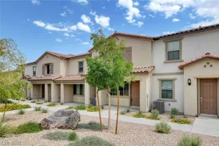 Photo #1: 2353847 Listing 