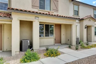 Photo #2: 2353847 Listing 