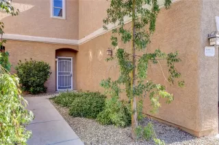 Photo #3: 2353866 Listing 