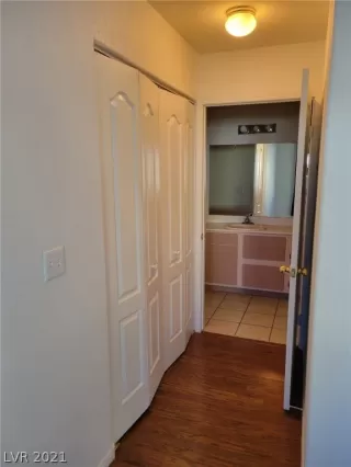 Photo #6: 2353871 Listing 