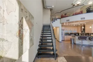 Photo #6: 2353902 Listing 