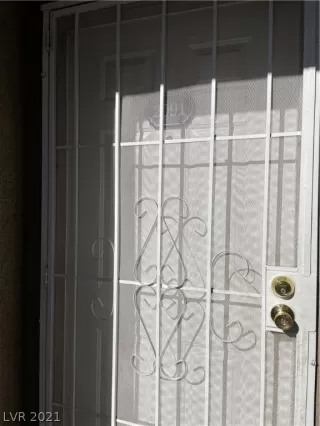 Photo #6: 2353980 Listing 