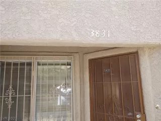 Photo #1: 2353981 Listing 