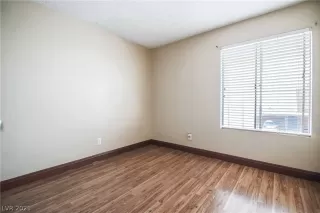 Photo #6: 2354024 Listing 