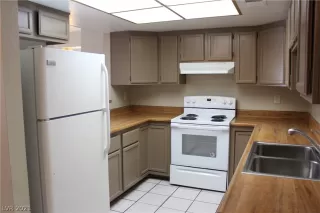 Photo #6: 2354040 Listing 