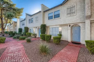 Photo #1: 2354046 Listing