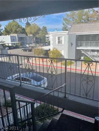 Photo #2: 2354071 Listing 