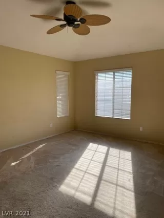 Photo #6: 2354157 Listing