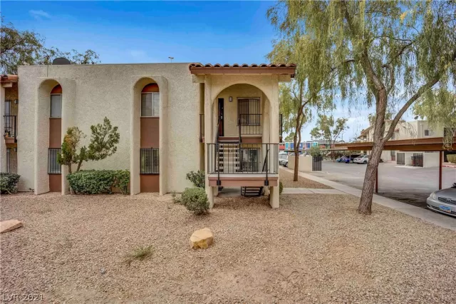 MLS: 2354179 Condo For Sale