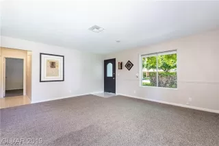 Photo #4: 2354182 Listing 