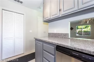 Photo #6: 2354182 Listing 