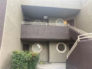 Photo #3: 2354209 Listing 