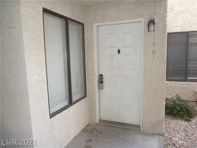 MLS: 2354274 Condo For Sale