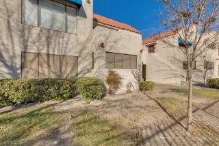 Photo #3: 2354339 Listing