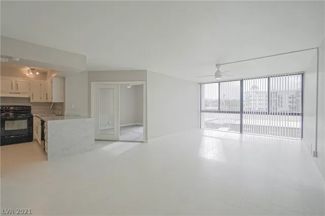 MLS: 2354368 Condo For Sale