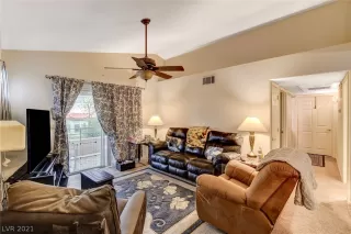 Photo #2: 2354396 Listing 