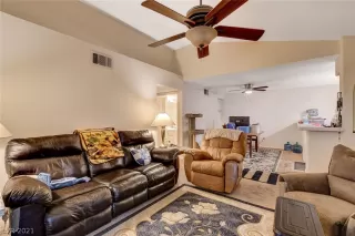 Photo #6: 2354396 Listing 