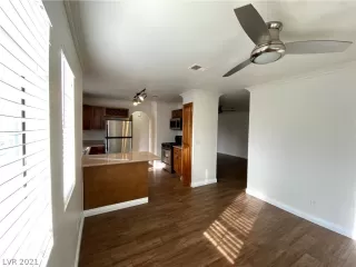 Photo #1: 2354441 Listing 