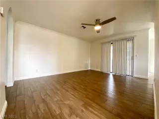 Photo #3: 2354441 Listing 