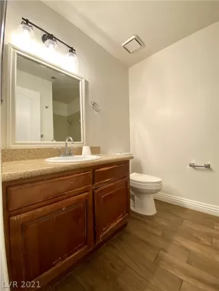 Photo #6: 2354441 Listing 