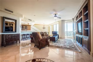 Photo #1: 2354450 Listing