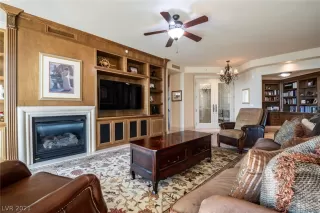 Photo #3: 2354450 Listing